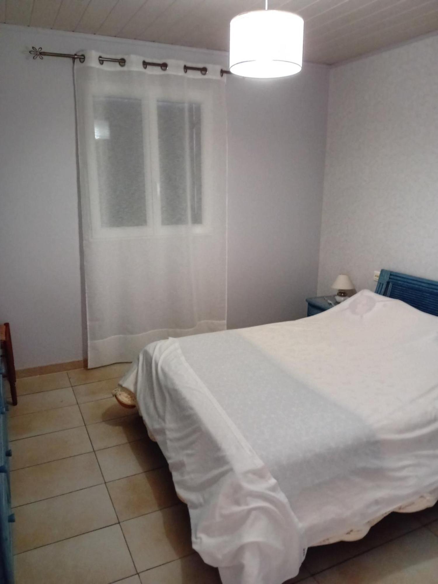 Pavillon Independant 45M2 4 Personnes Apartment Garéoult Екстериор снимка